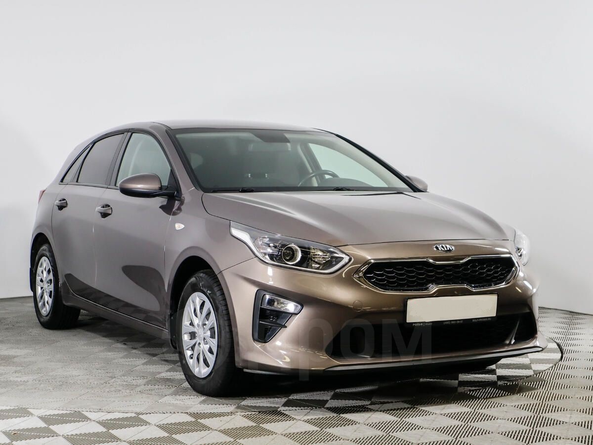 Аренда Kia Ceed Коричневый в Иркутске без водителя