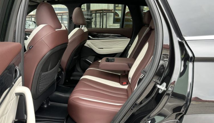 Geely Monjaro