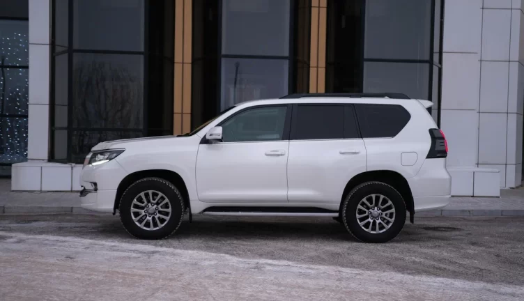 Toyota Land Cruiser 150