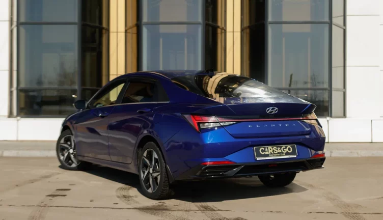 Hyundai Elantra