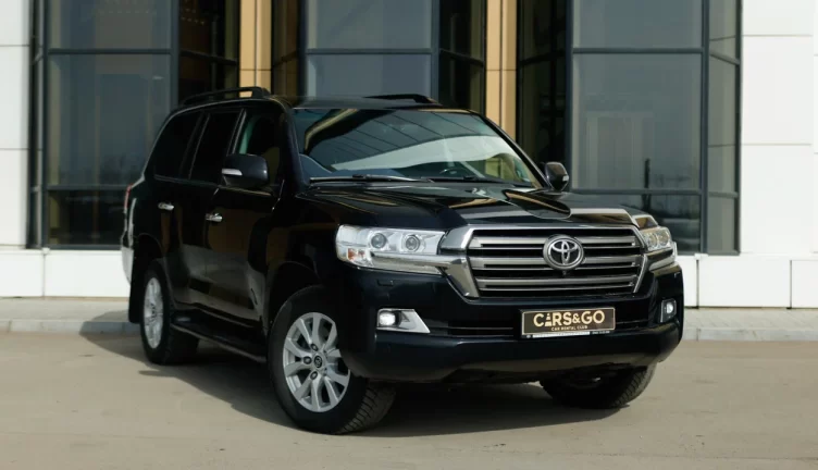 Toyota Land Cruiser 200