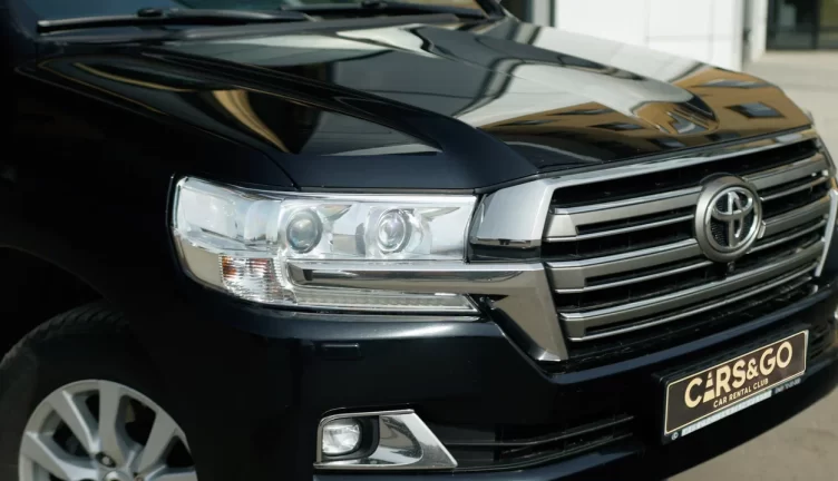 Toyota Land Cruiser 200