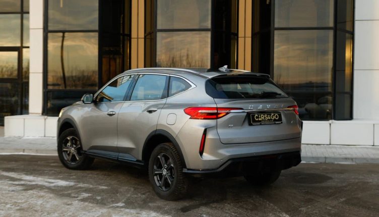 Haval F7
